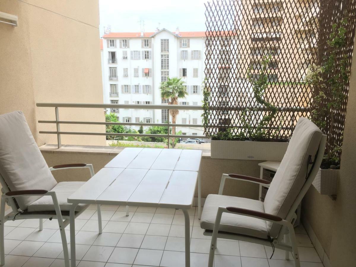Quiet Flat Next To The Beach Nice Exterior foto